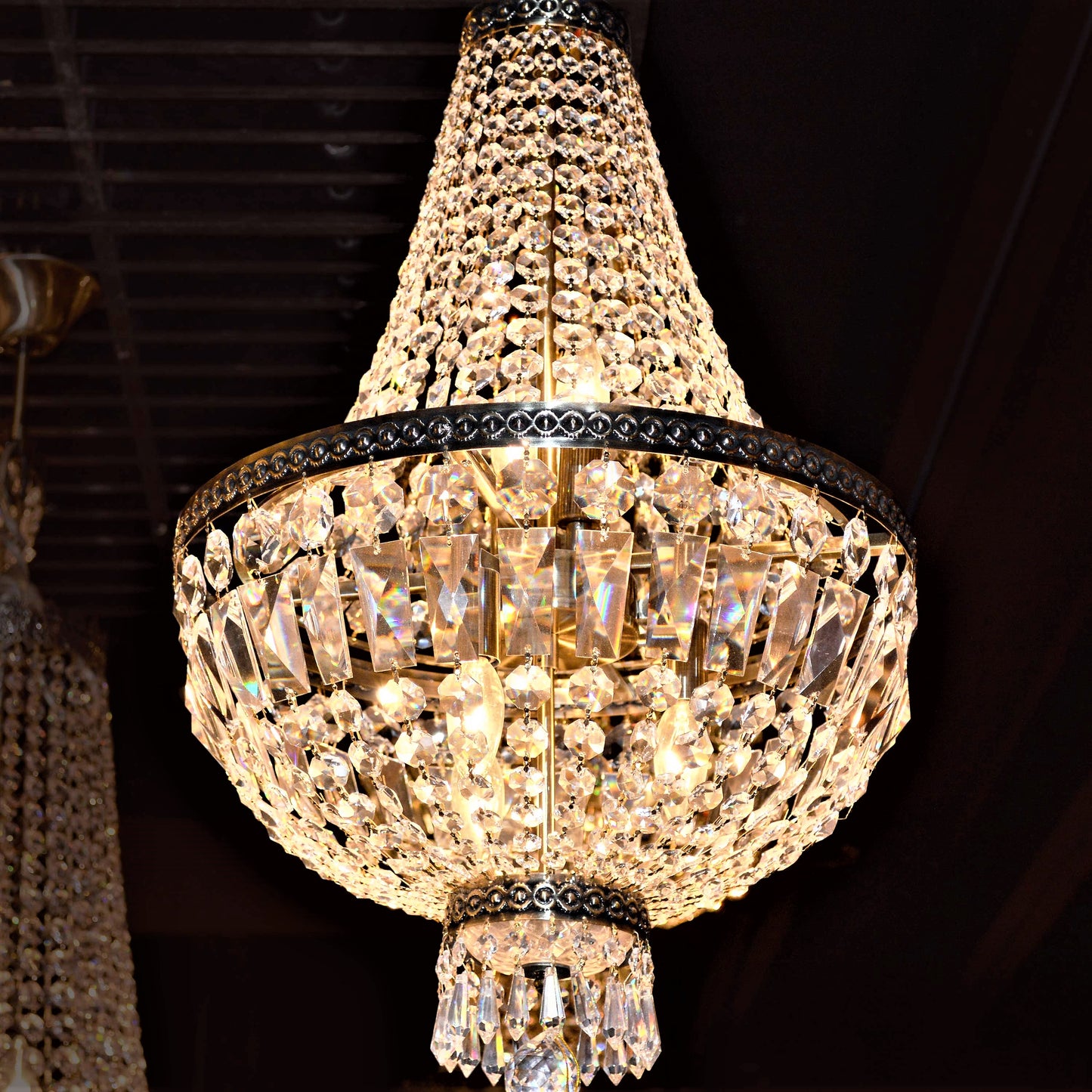 Copy of Metropolitan 8 light antique bronze chandelier
