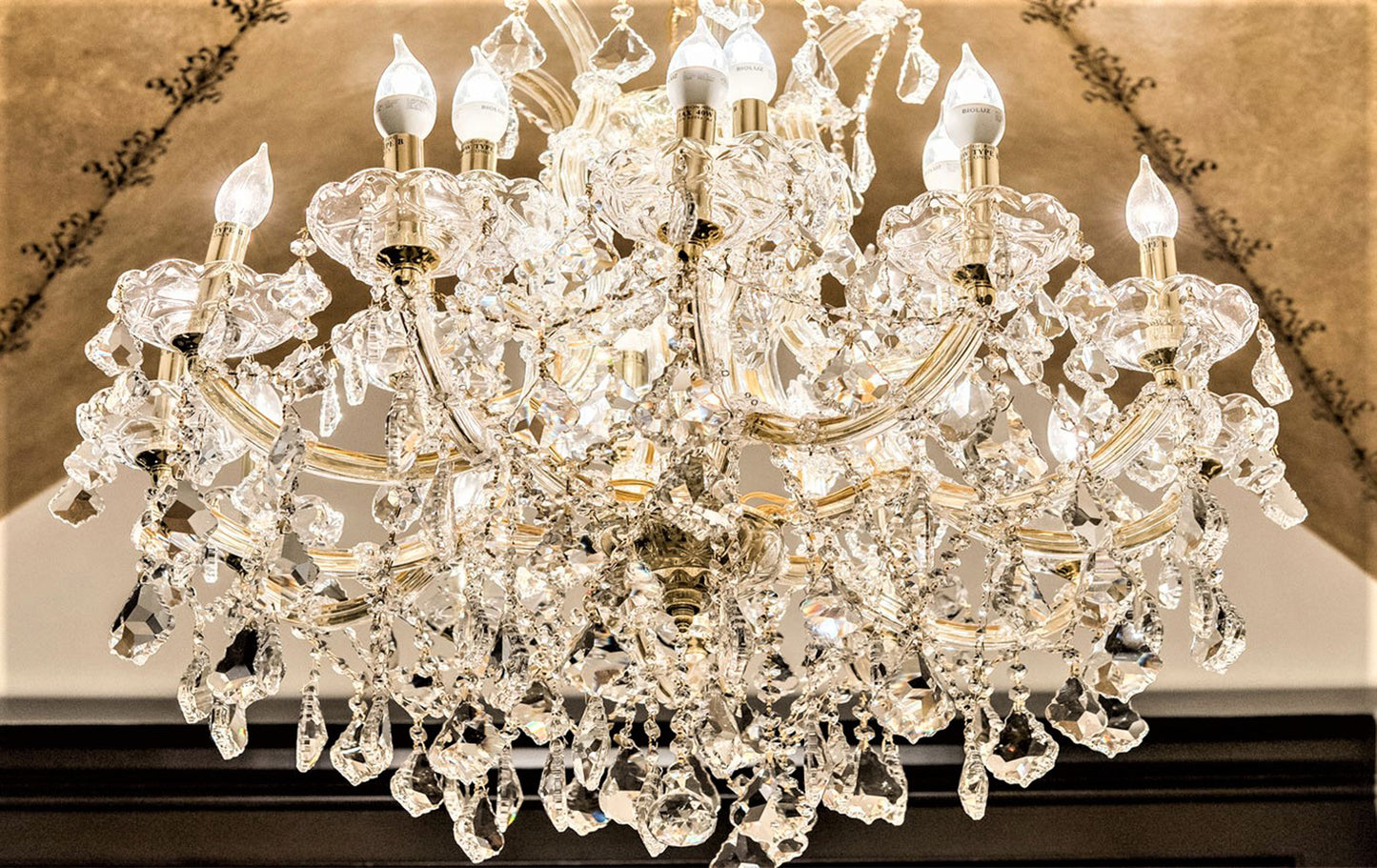 Maria Theresa 19-Light Crystal Chandelier 30 in. Dia x 28 in. H Two 2 Tier Large
